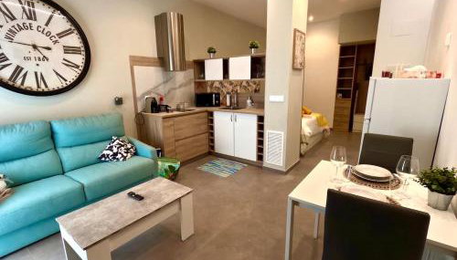 Nuevo Estudio cerca de Ruzafa - Foto 1