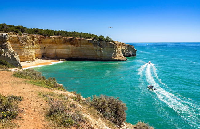 Poolside Apartment with 2 bedrooms, patio and BBQ - Foto 54