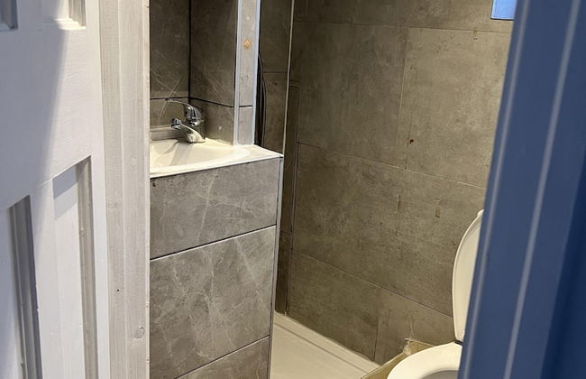 South London Single Bedroom in Mitcham - Foto 3