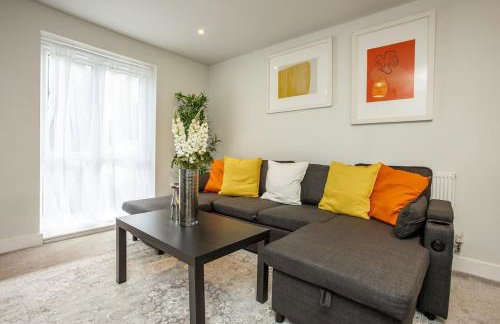 Modern - 3 Bedroom House in Nottingham - Foto 10