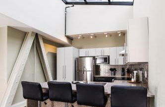 Downtown Luxury 2BR Penthouse Loft - Sleeps 6-8 - Foto 6