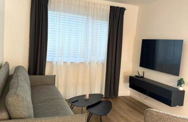 Geisfelder Suites , Zuhause auf Zeit 1 Obergeschoss links - Photo 7