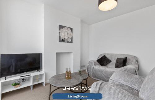 Nuneaton - Ideal 3 Bedroom, Wi-fi Parking, Sleeps 6 - JRR Stays - Foto 9