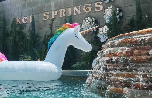 Mineral Saltwater Solar heated Pool & Spa Oasis with mountain views and Koi pond - Foto 4