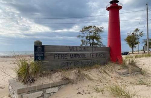 Cozy Neutral Farmhouse, Coffee provided, Relaxation optional - Foto 23