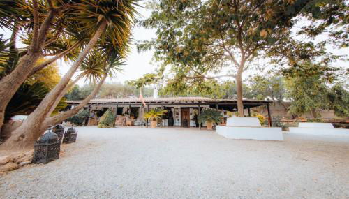 LA CUADRA, Finca a los pies de Sierra Nevada, a 10 minutos del centro, Piscina, Jardín, Barbacoa - Foto 3