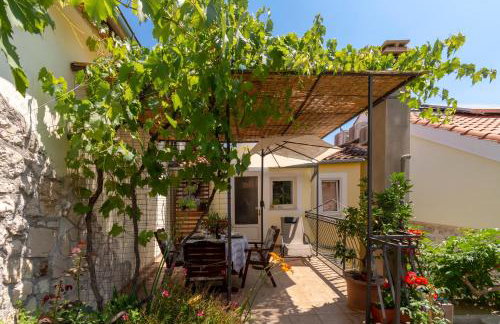 Mediterranean terrace apartment with Bikes & SUP - Photo 7