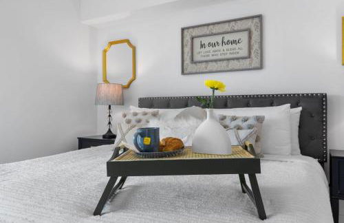 Luxury Condo with Rooftop Pool - 5-Min to Beach - Foto 26