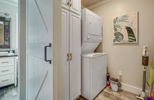 Wooded Couples Haven! 15 Mi to Wrightsville Beach - Foto 19