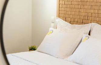 Lithos Luxury Pool Villa - Photo 46