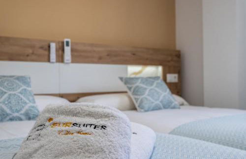 Sur Suites del Sol Apartamento 3 hab y 2 wc con gran terraza y piscina a pasos de la playa - Photo 10