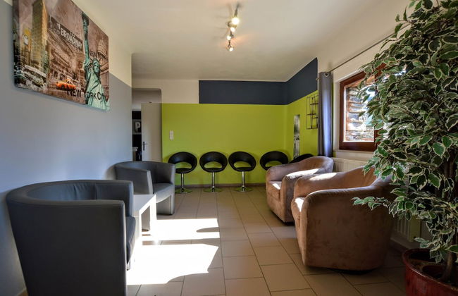 Modern Holiday Home with Hot Tub & Sauna in Ardennes - Foto 26