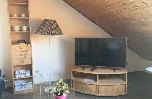 Sonnige Dachgeschoßwohnung - Foto 3