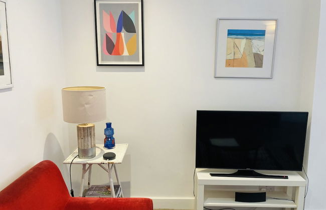 Impeccable 1-bed Apartment in London - Foto 12