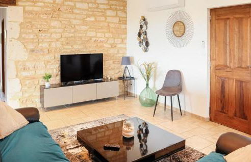 Cozy Home In Orgnac-L'aven With Wifi - Foto 4