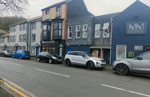 Fishermen's cottage with log burner, 2 bathrooms & sea views from garden terraces - Foto 80