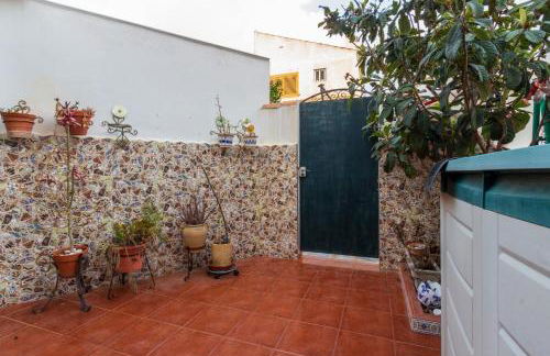 The Small Village - Pool and Relax near the Airport - Foto 20