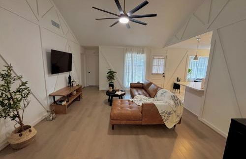 King Bed Suite in Conroe , Garage Available - Foto 28