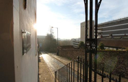 Number 1 Park Apartments - Foto 3