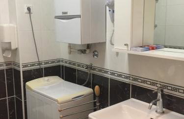 Nova Galerija Studio Ema i Apartman Anita- parking in garage - Foto 40