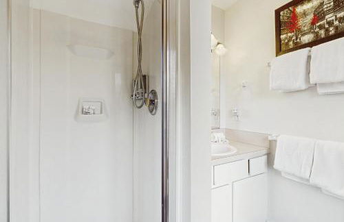 Downtown Creekside Getaway - Foto 19