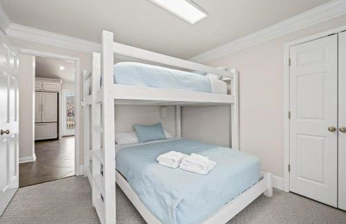 Lake House, Fire Table, Hot Tub, Screened in Porch - Foto 16