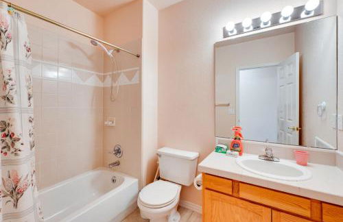 Pet-Friendly Longmont Home with McIntosh Lake Access - Foto 30