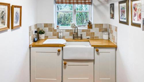 Woodhouse Cottage - Foto 5