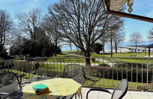 Ferienwohnung Residenz am See - exklusive Wohnung in erster Reihe mit Balkon und Seeblick - Photo 31