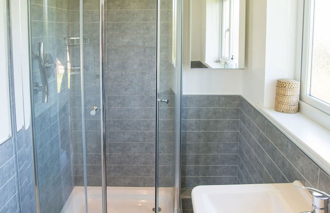 Stoneleigh Village - Photo 50