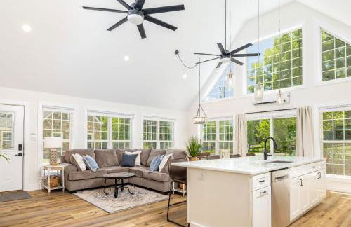 Tranquil Mountain Escape Luxurious 2 Bedroom 2 Bath Cottage on 9 Acres - Foto 6