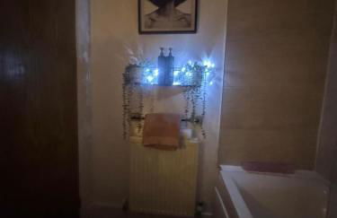 NEWLY REFURBISHED NOV 2025 Chic City Stay In Jesmond Apartment - Photo 11