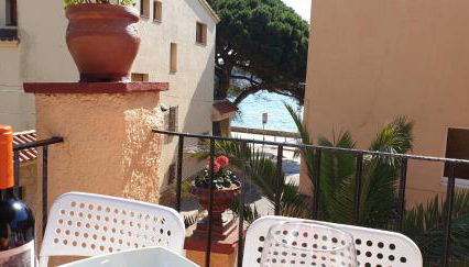 Casa con jardín a 30 metros de la playa. VL. - Foto 3