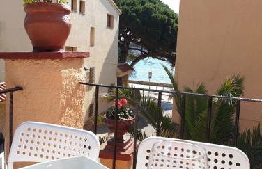 Casa con jardín a 30 metros de la playa. VL. - Foto 3