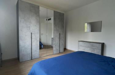 LA TERRAZZA - Very Quiet - Free park - 3 min from Varese center and lake - AIR Conditioning - Cycling friendly - Foto 5