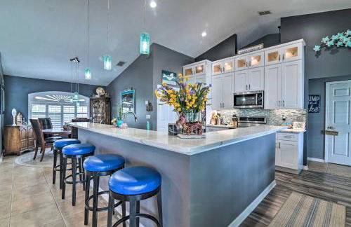 Florida Family Home with Dock on Saw Mill Lake! - Foto 8