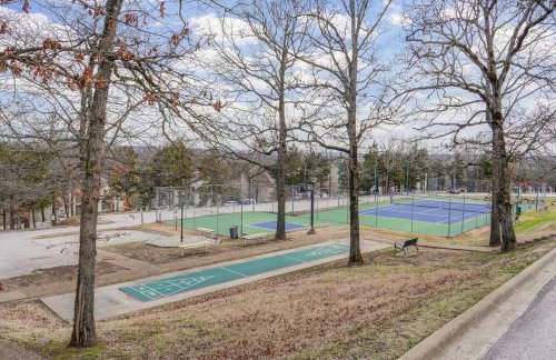 Retreat @ the Hills w/ Pets and Game Room - Foto 6