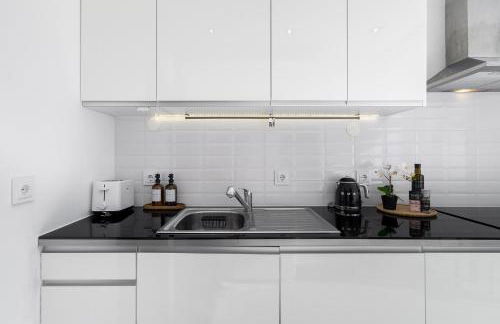 WHome Suburban Serenity Family Home with Pool - Foto 10