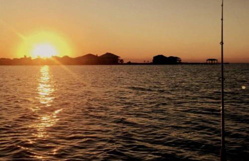 Amazing Sunsets bay view @The Villa at Copano Cove - Photo 1