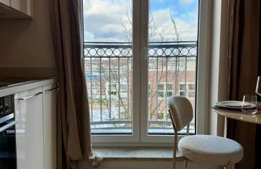 CLS Moderne City-Wohnung Hamburg mit Smart-TV, Nespresso Maschine inklusive Kapseln, Blick über Hamburg, Cafe im Haus, Bus gegenüber, Flex Check-In - Foto 5