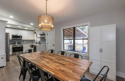 Island Joy - Newly Renovated/Walk to the Beach! - Foto 31