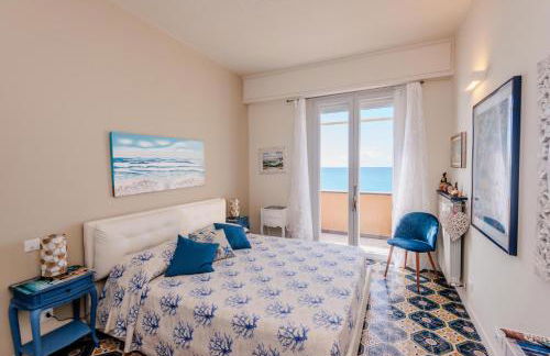 Villa Liliana - Sirena - Trilocale Elegante con Balcone Vista Mare - Accesso Diretto alla Spiaggia - Foto 9