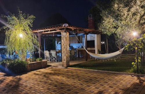 Katina's House - Photo 18