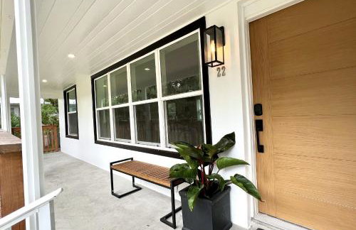 Coastal Cottage By Vilano - Photo 3