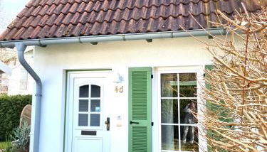 Düne 4 - Ferienunterkunft mit eigenem Garten in der beliebten Dünenresidenz - sanftes Meeresrauschen inklusive - Foto 3