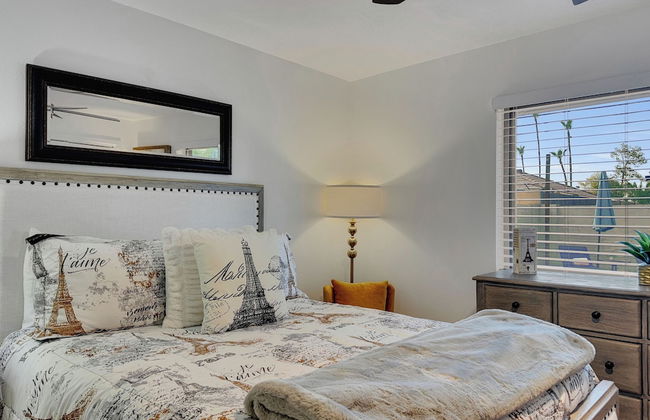 Juanita Gilbert - Photo 2