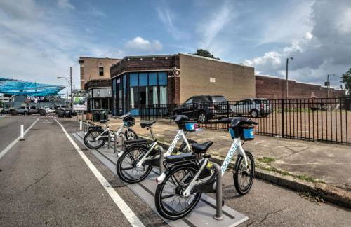 Peaceful Retreat in Gated Midtown Community - Foto 10