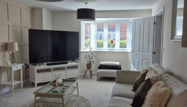 Entire 4 Bed House for Silverstone F1 - Foto 5