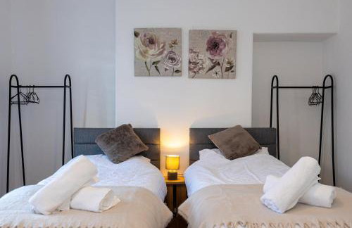 Steps from Old Trafford - Modern Manchester Stay - Foto 18