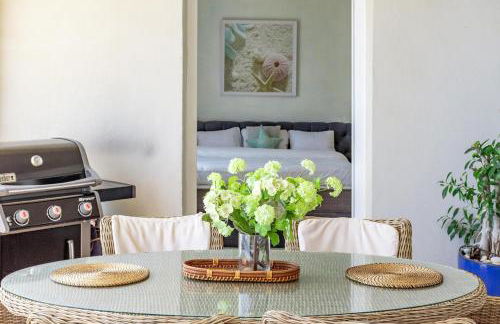 LAP- 3 bed apartment on the beach. Families only - Photo 11